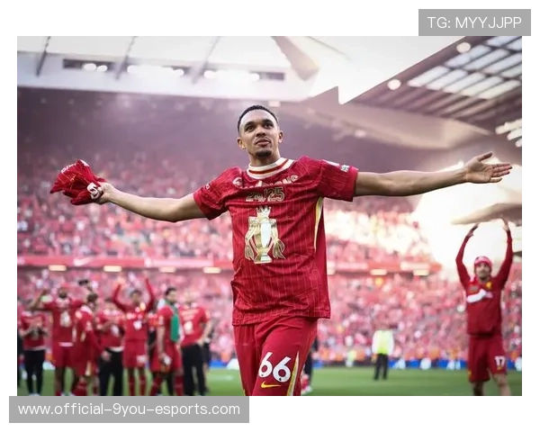 利物浦主场节奏狂飙，阿诺德长传再送制导